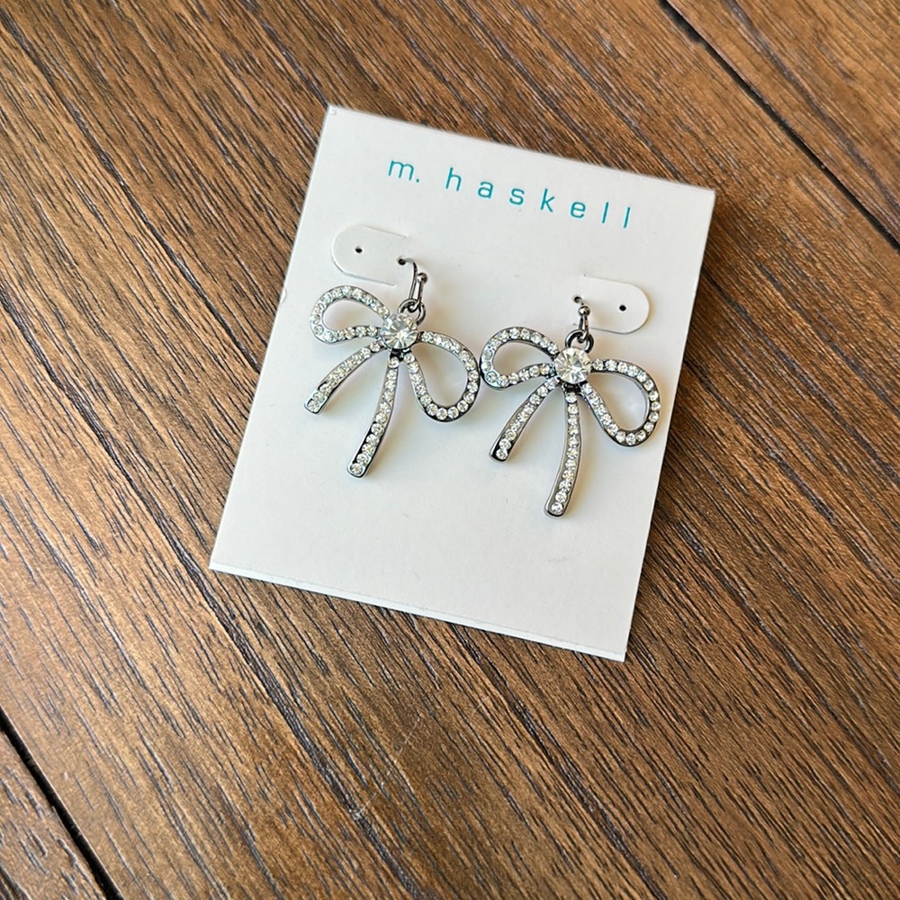 Brand new in box m. Haskell crystal bow earring.